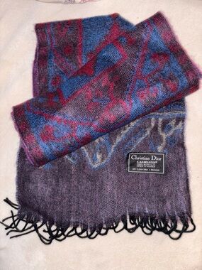 Vintage Christian Dior Reversible Cashluxe®️ Scarf in Blue and Burgundy